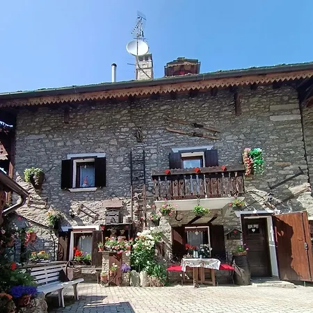 Daire Le Grenier De Olga E Mario *